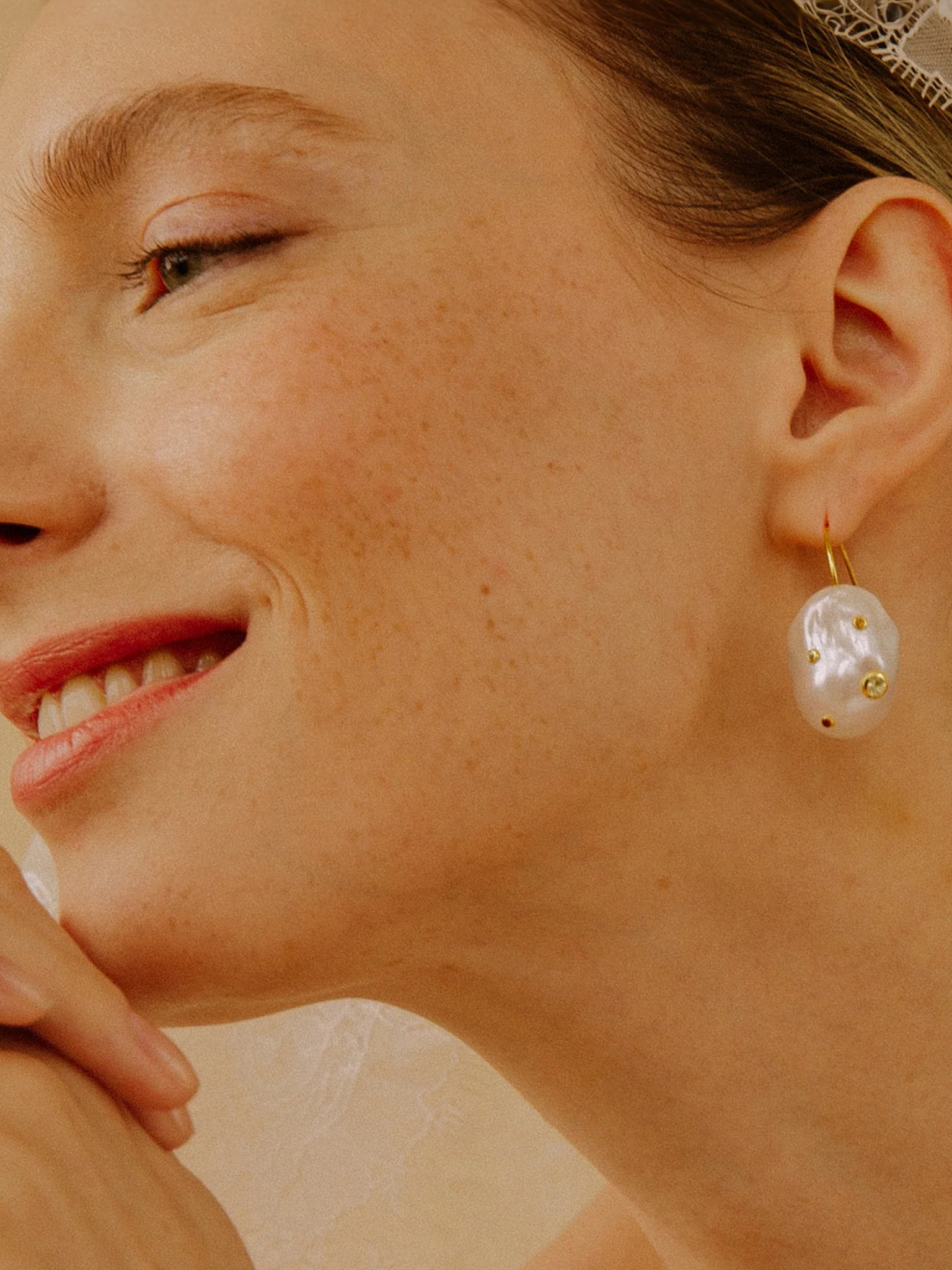Eros Earrings