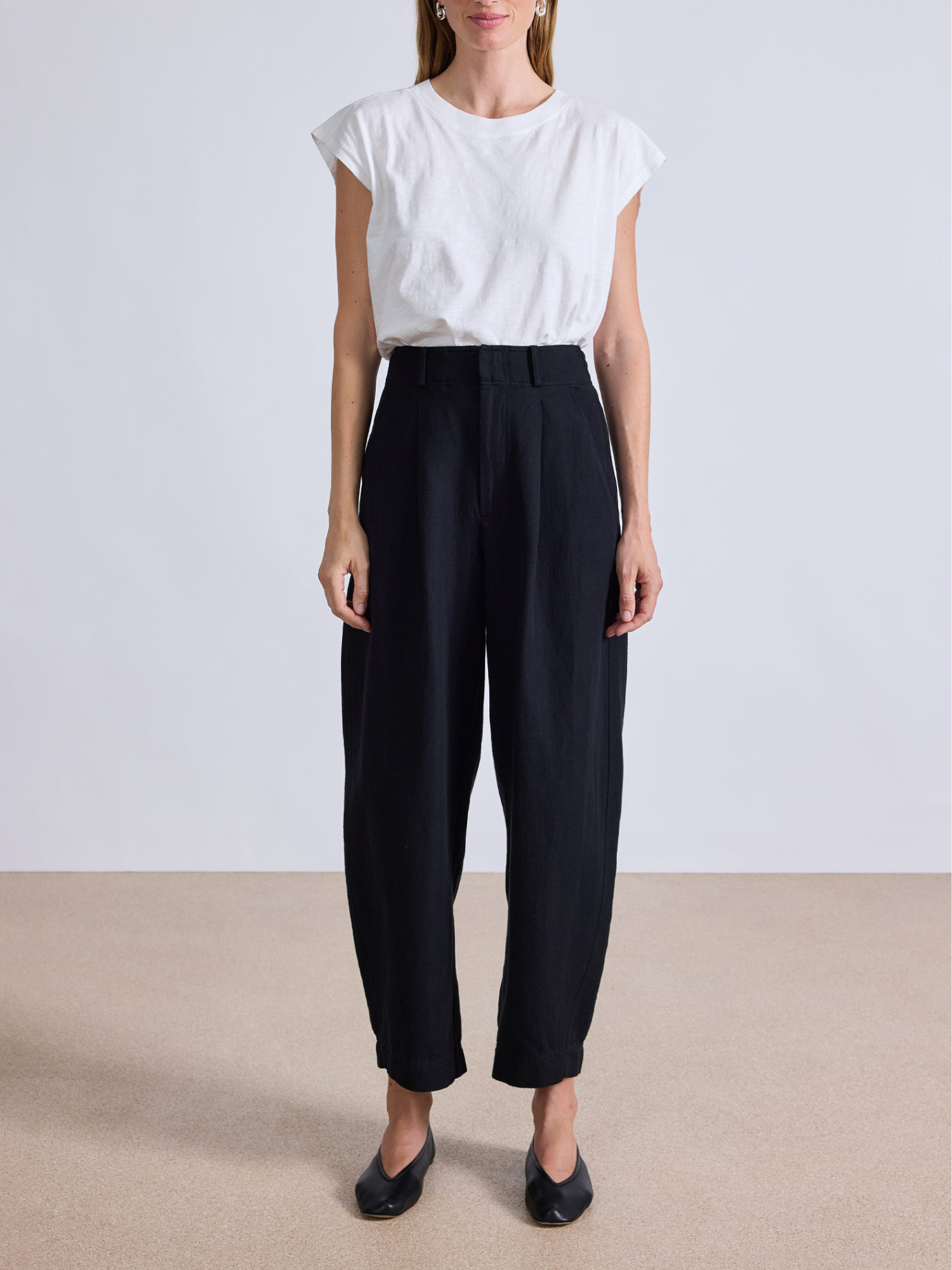 Apiece Apart Bari Crop Trouser in Black