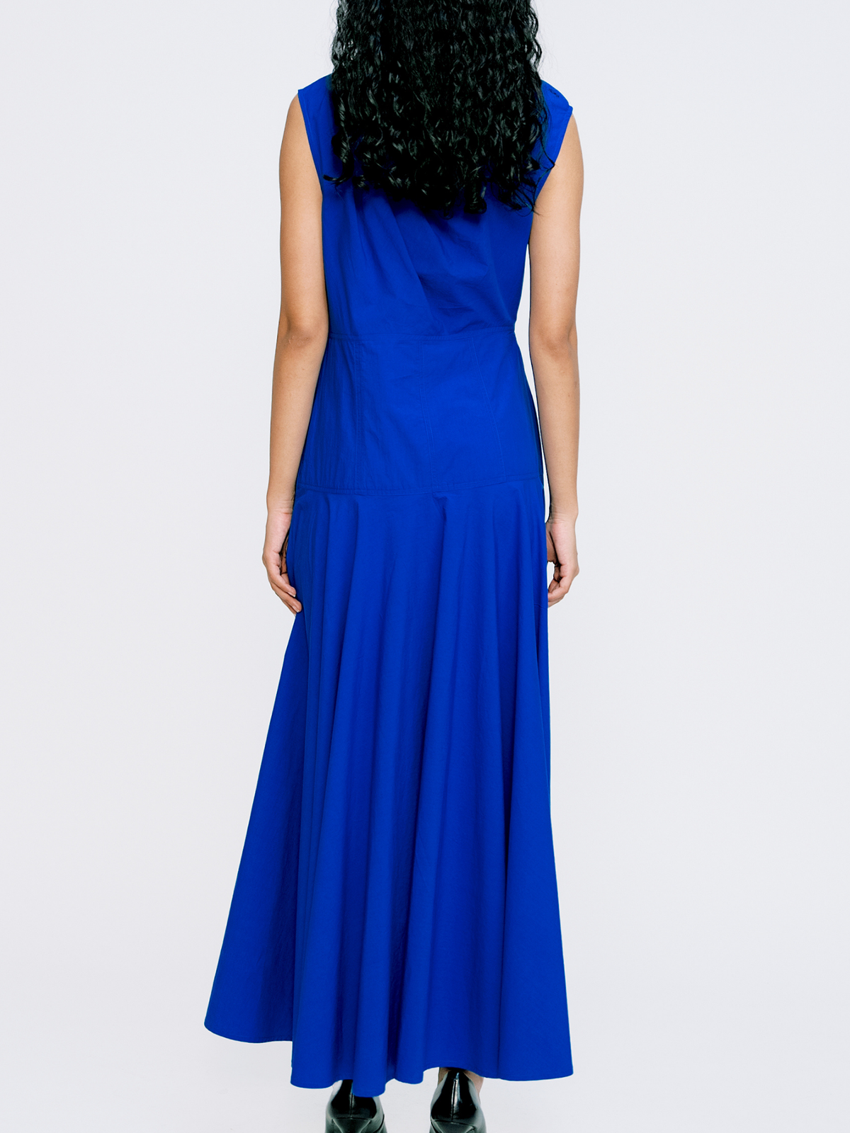 Flow Dress